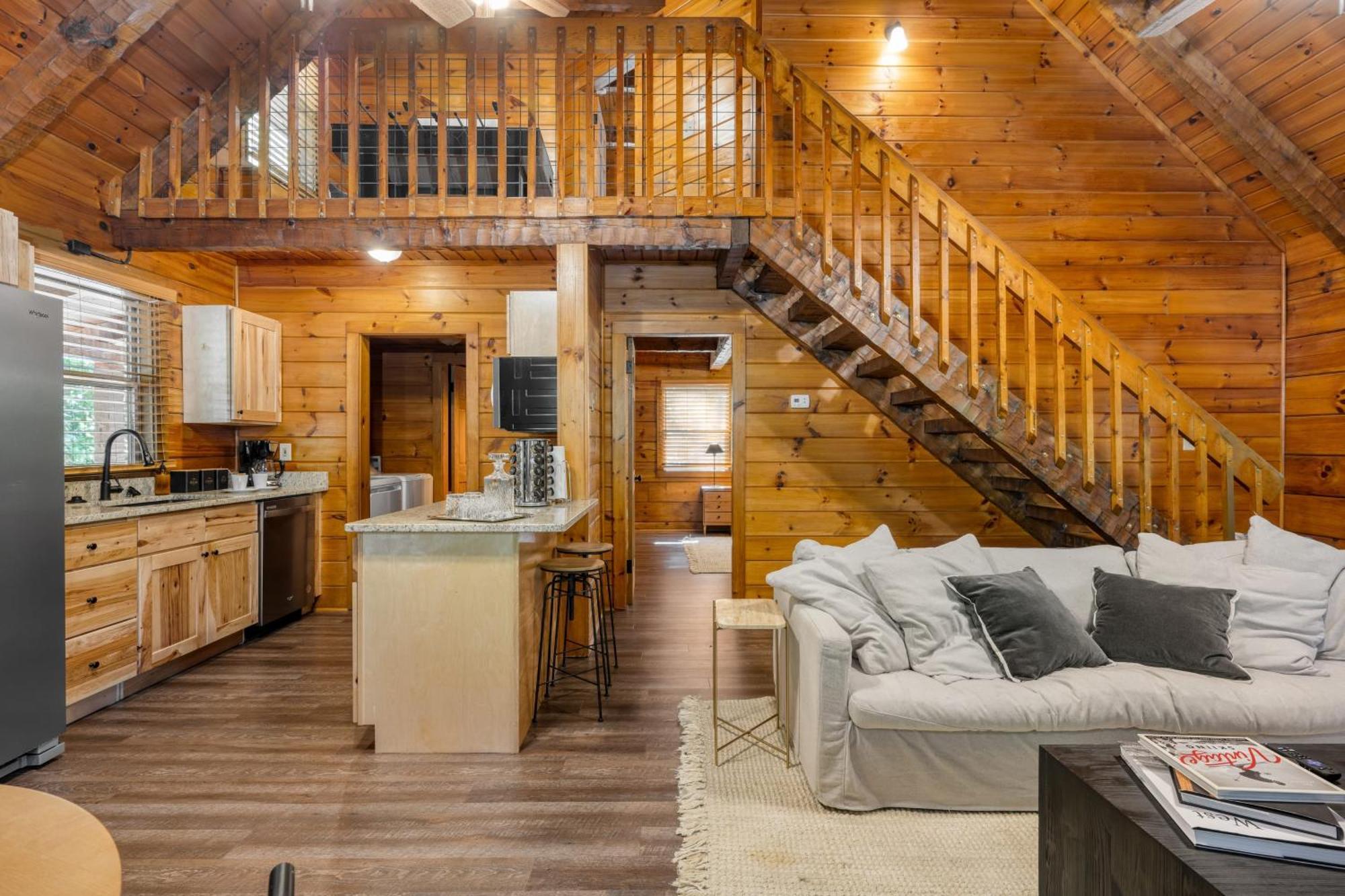 Dudley IV By Avantstay Cosy Cabin W Hot Tub Sweeping Views Pigeon Forge Exterior foto