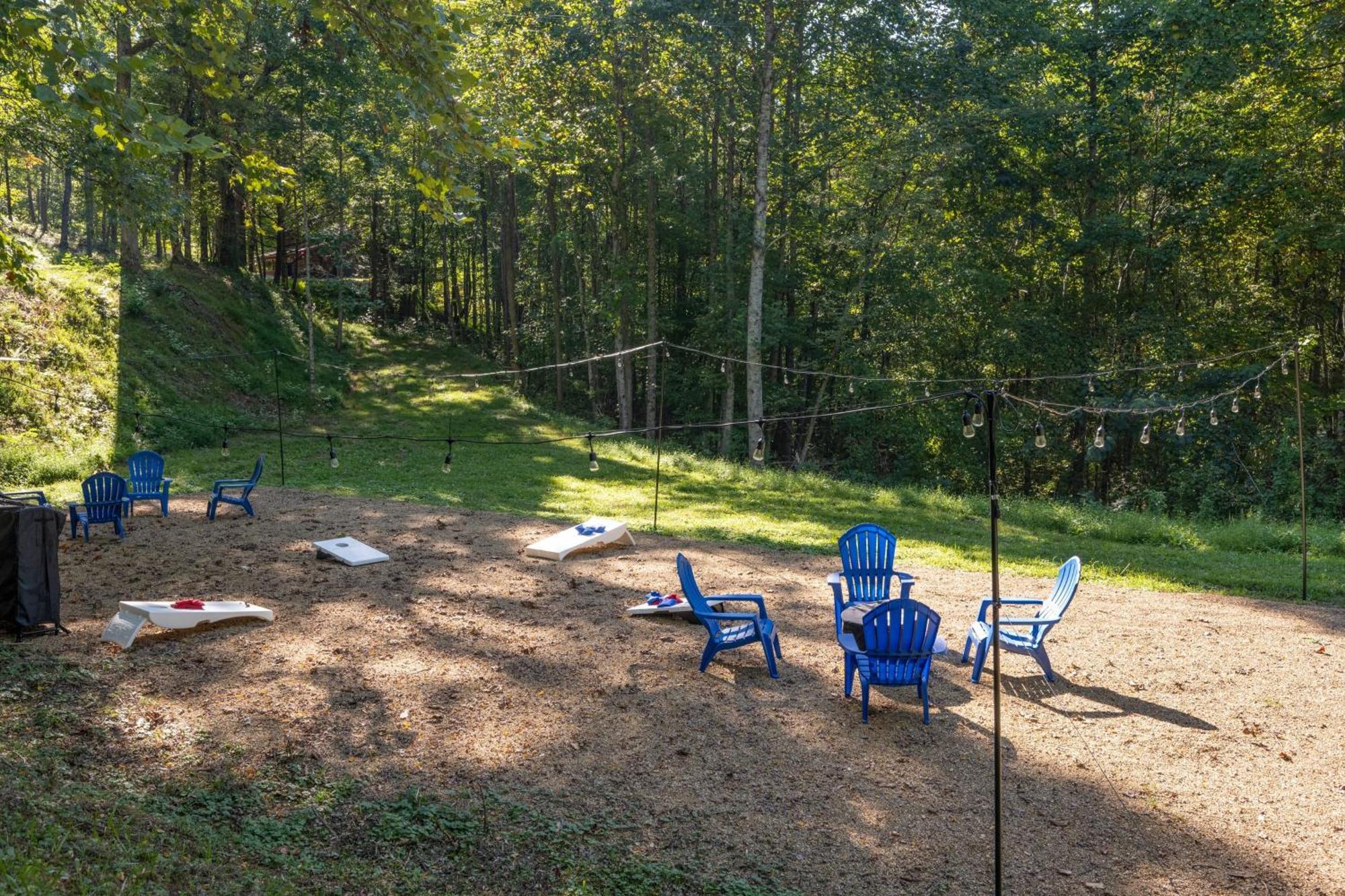 Dudley IV By Avantstay Cosy Cabin W Hot Tub Sweeping Views Pigeon Forge Exterior foto