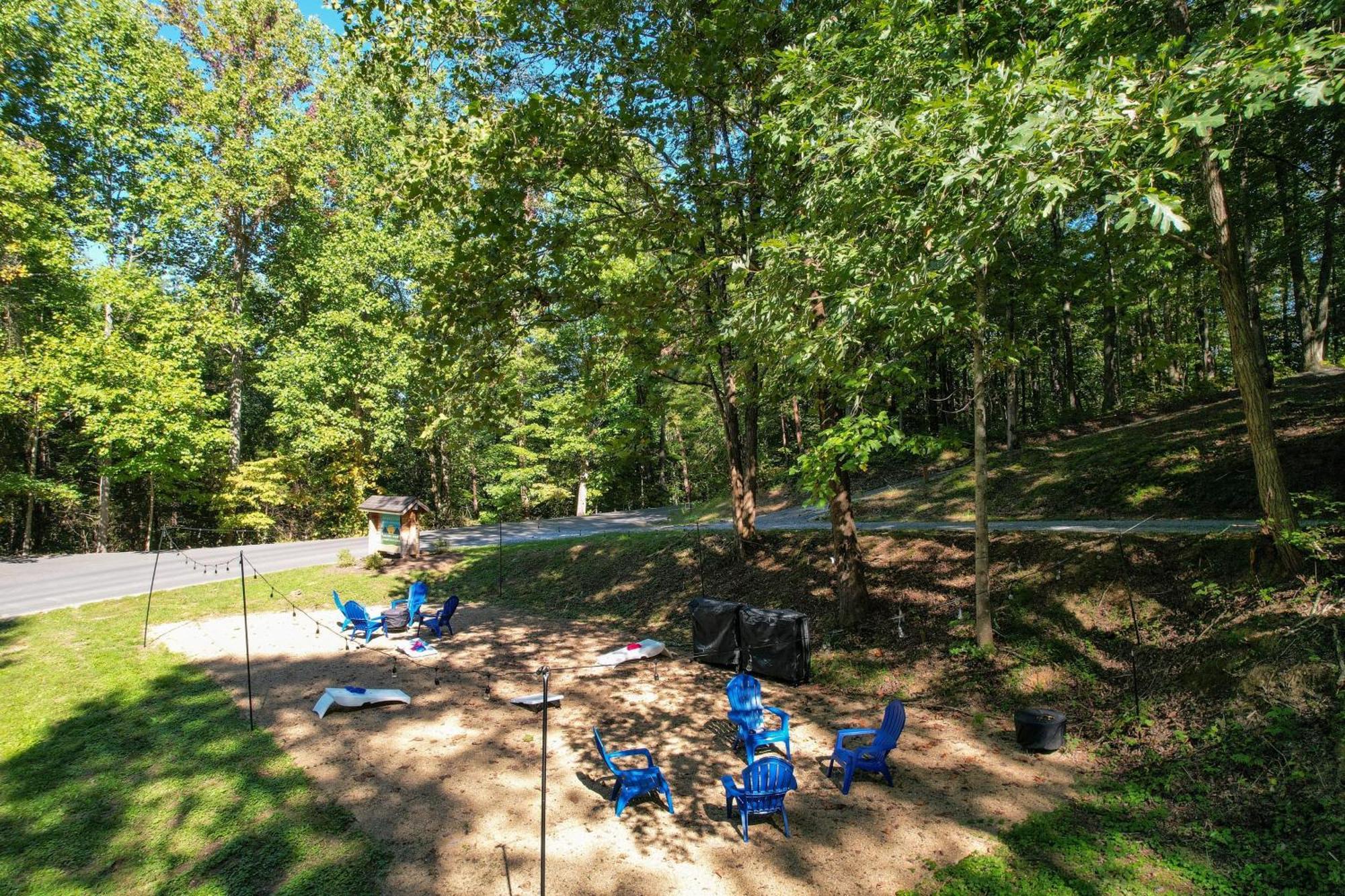 Dudley IV By Avantstay Cosy Cabin W Hot Tub Sweeping Views Pigeon Forge Exterior foto