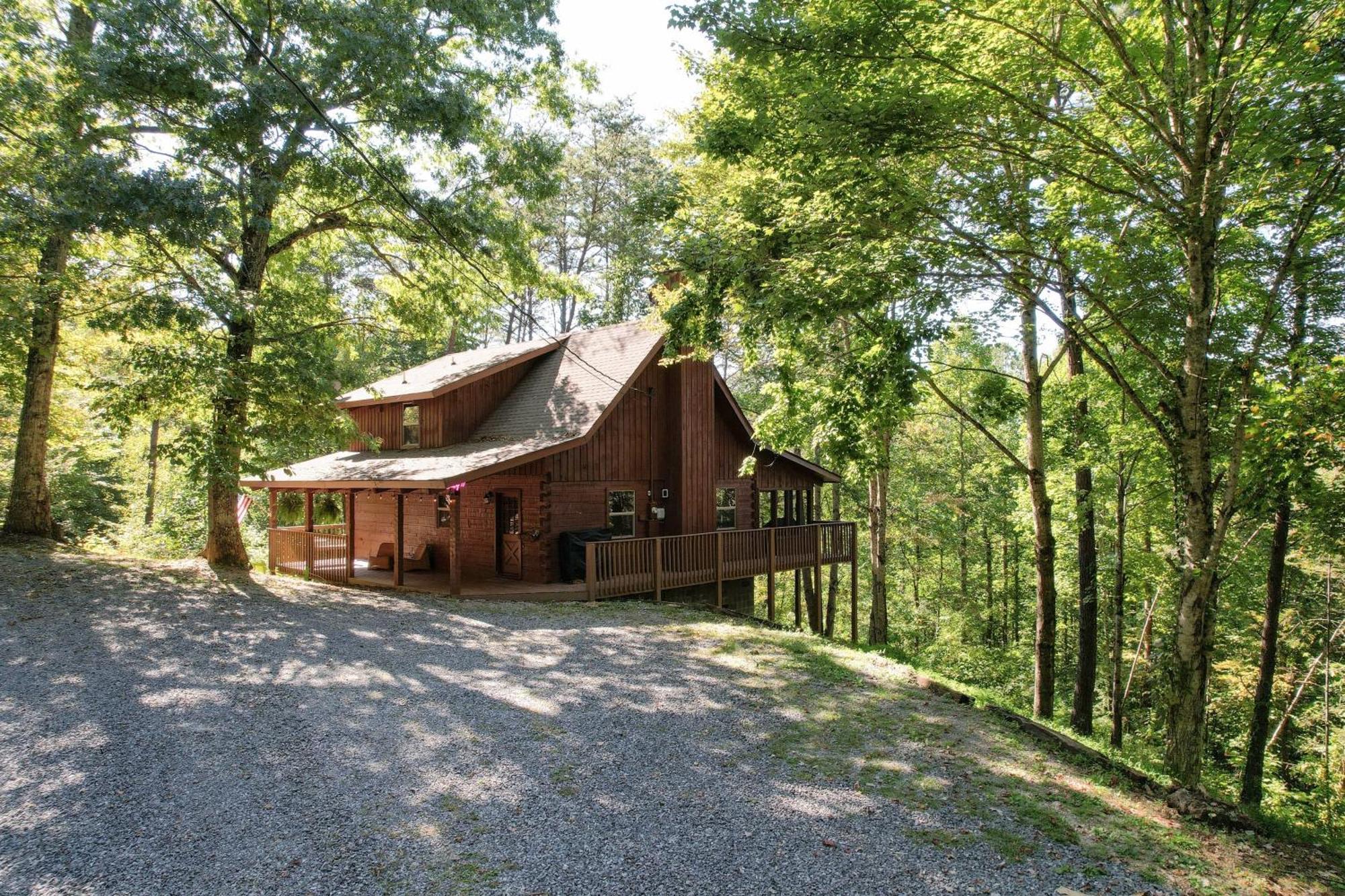 Dudley IV By Avantstay Cosy Cabin W Hot Tub Sweeping Views Pigeon Forge Exterior foto